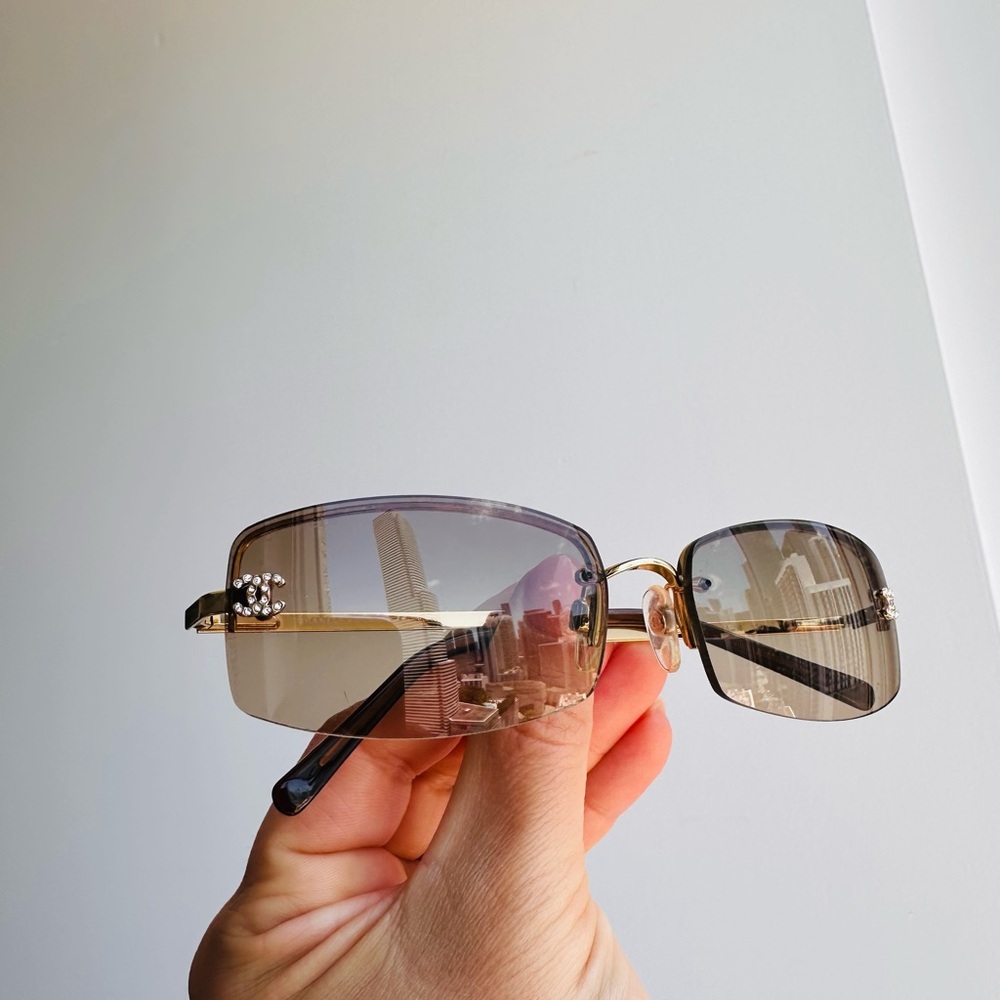 💫 CHANEL vintage sunglasses Swarovski CC’s crystal